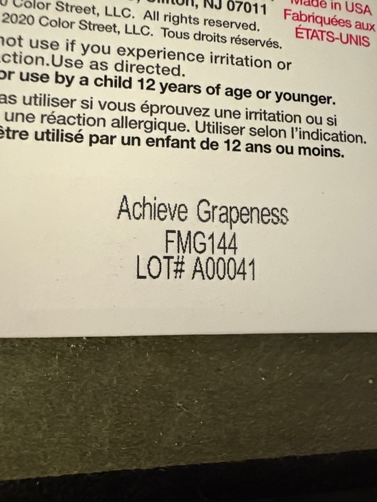 Color Street Petite Nail Strips - Achieve Grapeness - Picture 3 of 4